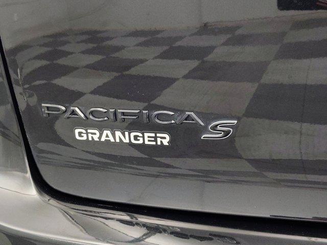 used 2020 Chrysler Pacifica car, priced at $18,588