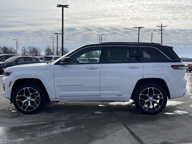 new 2025 Jeep Grand Cherokee car, priced at $59,750