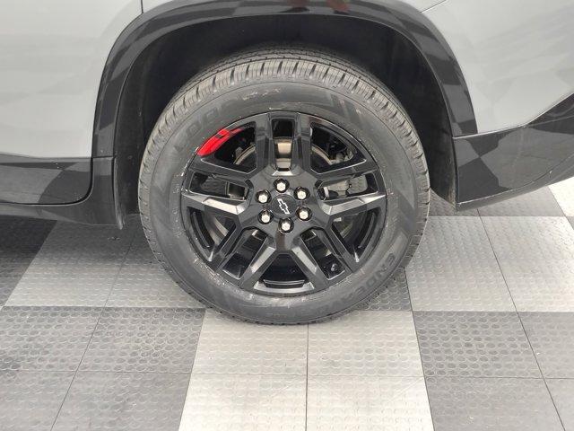 used 2023 Chevrolet Traverse car, priced at $37,588