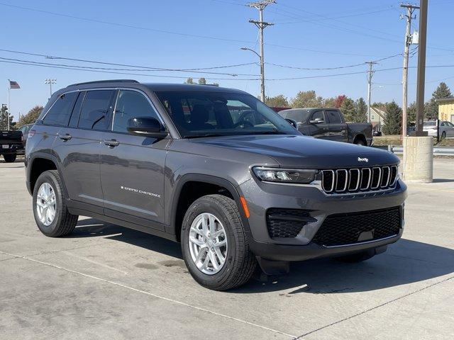 new 2025 Jeep Grand Cherokee car, priced at $38,068