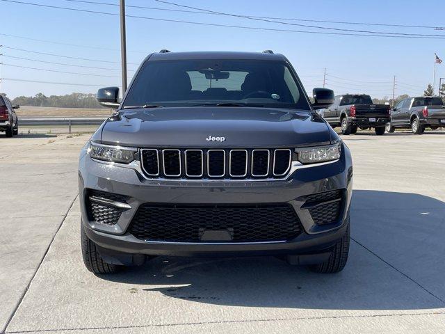 new 2025 Jeep Grand Cherokee car, priced at $38,068