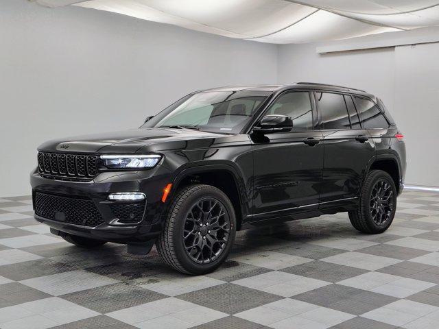 new 2025 Jeep Grand Cherokee car, priced at $56,726