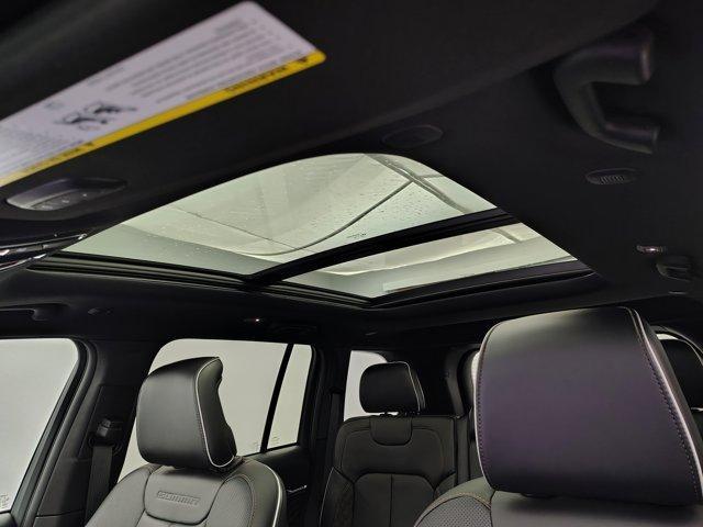 new 2025 Jeep Grand Cherokee car, priced at $56,726