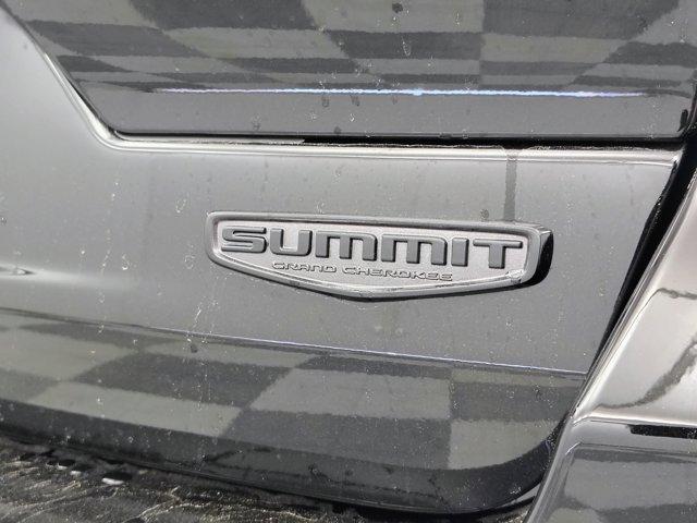 new 2025 Jeep Grand Cherokee car, priced at $56,726