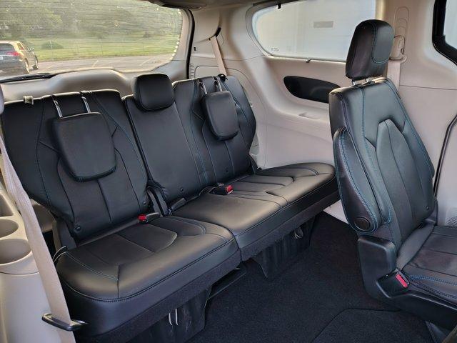 used 2021 Chrysler Pacifica car, priced at $27,988