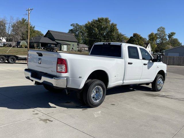 new 2024 Ram 3500 car, priced at $61,009