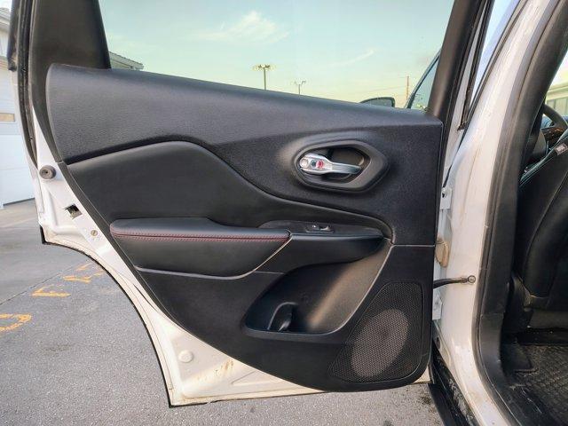 used 2022 Jeep Cherokee car, priced at $23,588