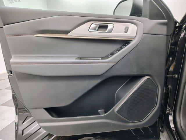 new 2025 Ford Explorer car, priced at $43,965