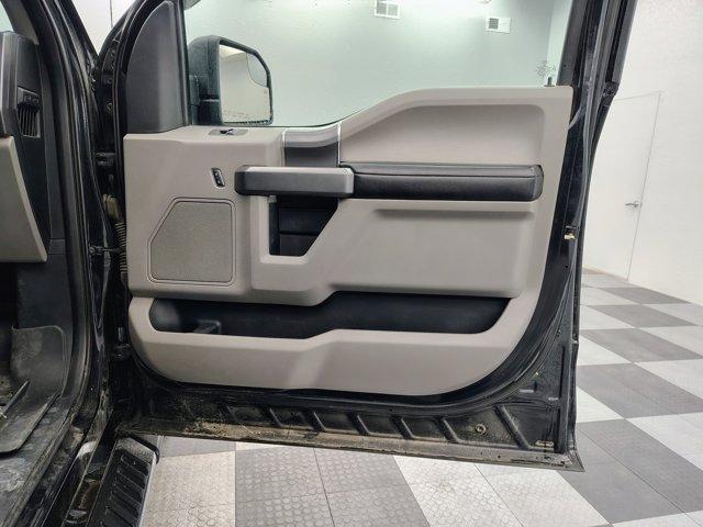 used 2015 Ford F-150 car, priced at $9,000