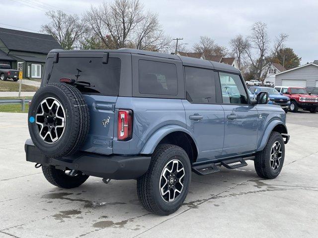 new 2024 Ford Bronco car, priced at $51,298