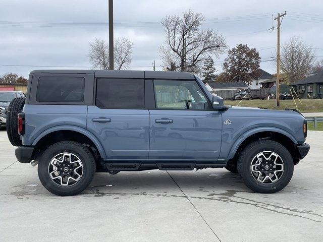 new 2024 Ford Bronco car, priced at $51,298