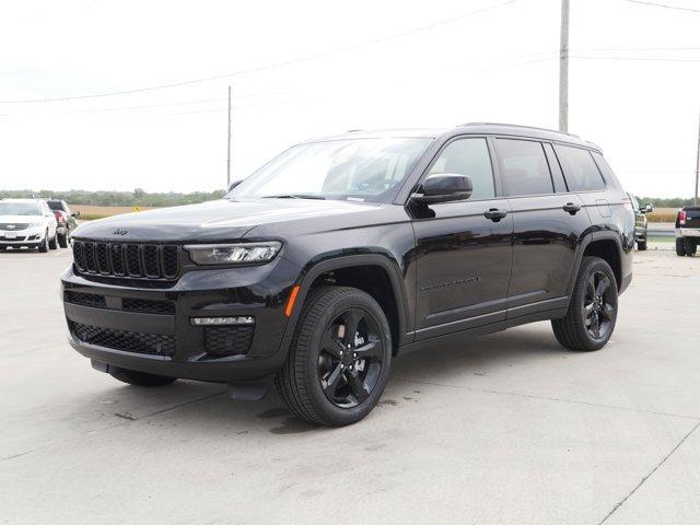 new 2024 Jeep Grand Cherokee L car, priced at $46,871