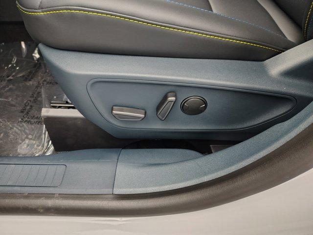 new 2025 Ford Maverick car, priced at $35,106