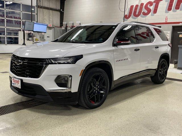 used 2022 Chevrolet Traverse car, priced at $33,988