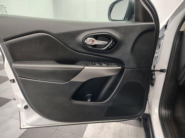 used 2022 Jeep Cherokee car, priced at $26,488