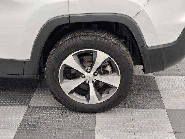 used 2022 Jeep Cherokee car, priced at $26,488