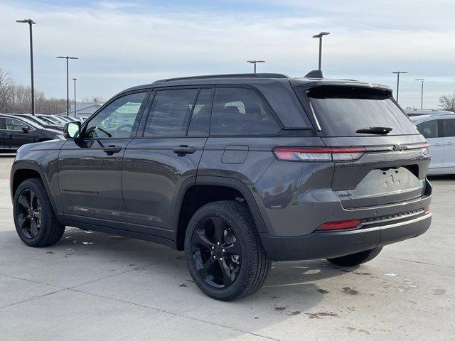 new 2025 Jeep Grand Cherokee car, priced at $40,412