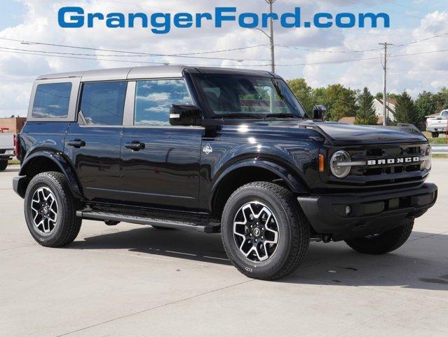 new 2024 Ford Bronco car, priced at $48,593