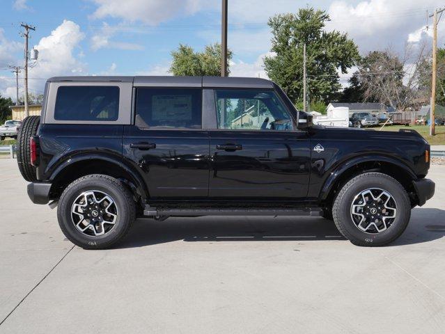 new 2024 Ford Bronco car, priced at $48,593