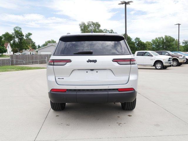 new 2024 Jeep Grand Cherokee L car, priced at $43,274