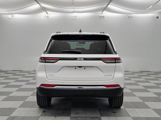 new 2025 Jeep Grand Cherokee car, priced at $48,229