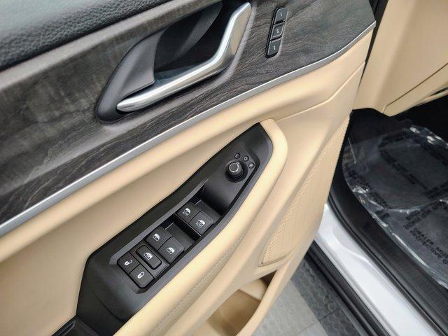 new 2025 Jeep Grand Cherokee car, priced at $48,229