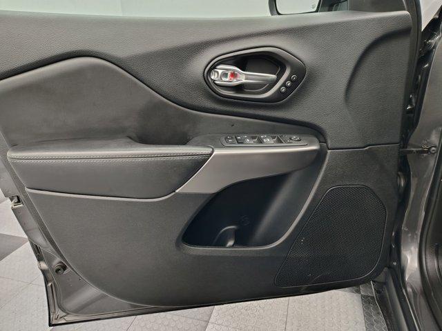 used 2022 Jeep Cherokee car, priced at $25,588