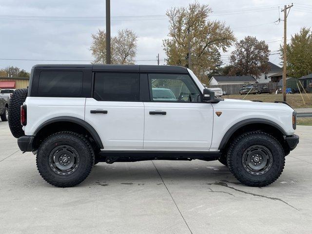 new 2024 Ford Bronco car, priced at $57,334