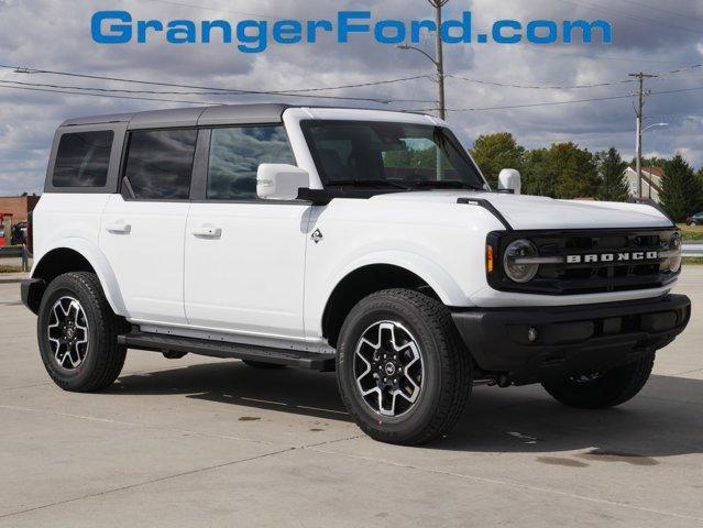 new 2024 Ford Bronco car, priced at $48,593