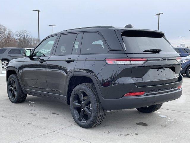 new 2025 Jeep Grand Cherokee car, priced at $46,500