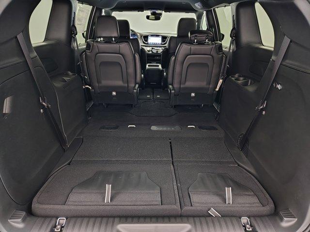 new 2026 Chrysler Pacifica car, priced at $40,093