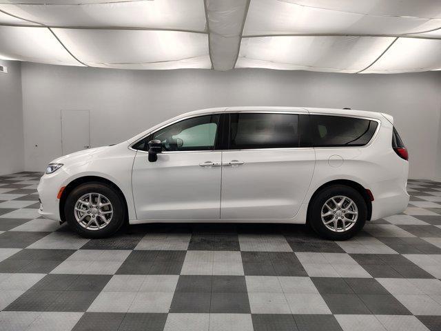 new 2026 Chrysler Pacifica car, priced at $40,093