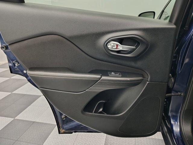 used 2015 Jeep Cherokee car, priced at $11,988