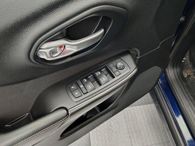 used 2015 Jeep Cherokee car, priced at $11,988