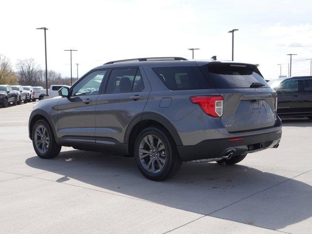 new 2024 Ford Explorer car, priced at $45,278