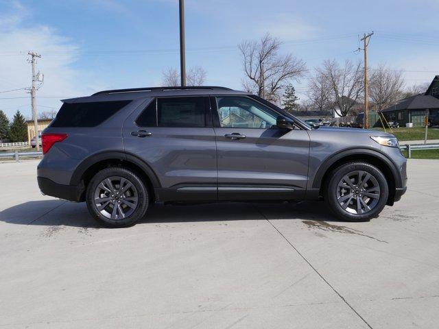new 2024 Ford Explorer car, priced at $45,278