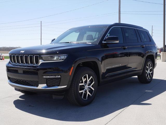 new 2025 Jeep Grand Cherokee L car, priced at $44,582