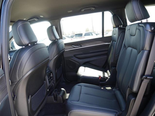 new 2025 Jeep Grand Cherokee L car, priced at $44,582