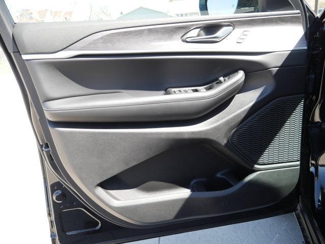 new 2025 Jeep Grand Cherokee L car, priced at $44,582