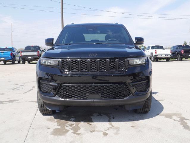 new 2025 Jeep Grand Cherokee car, priced at $41,051