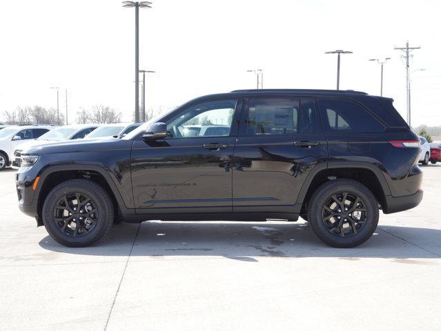 new 2025 Jeep Grand Cherokee car, priced at $41,051