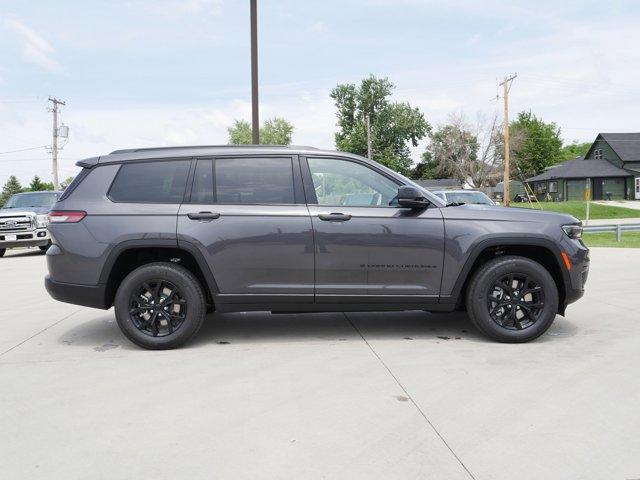 new 2024 Jeep Grand Cherokee L car, priced at $41,451