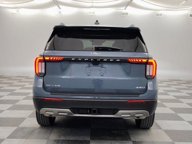 new 2025 Ford Explorer car, priced at $45,930