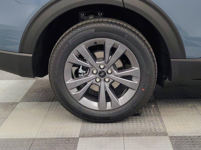 new 2025 Ford Explorer car, priced at $45,930