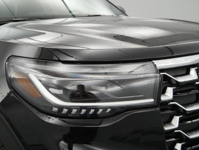 new 2025 Ford Explorer car, priced at $52,705