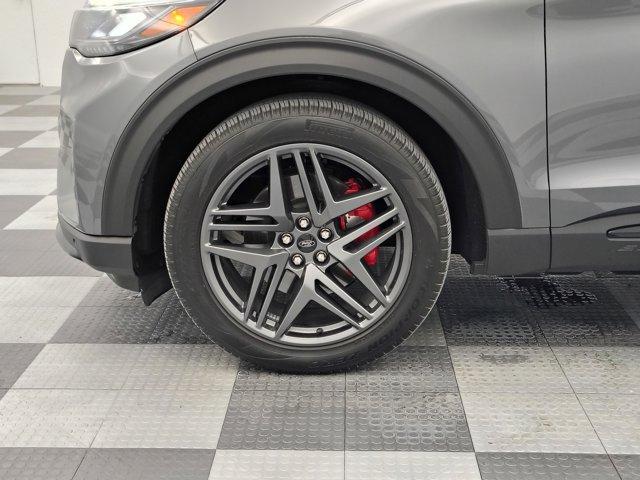 used 2025 Ford Explorer car, priced at $49,988