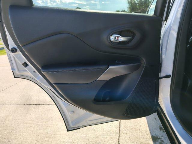 used 2022 Jeep Cherokee car, priced at $26,988