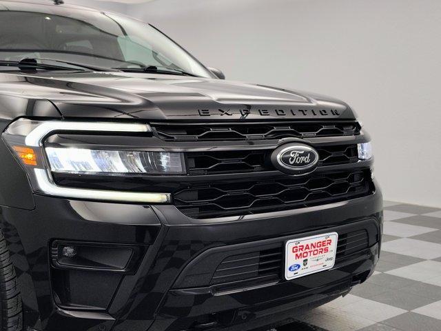 used 2022 Ford Expedition Max car, priced at $55,988