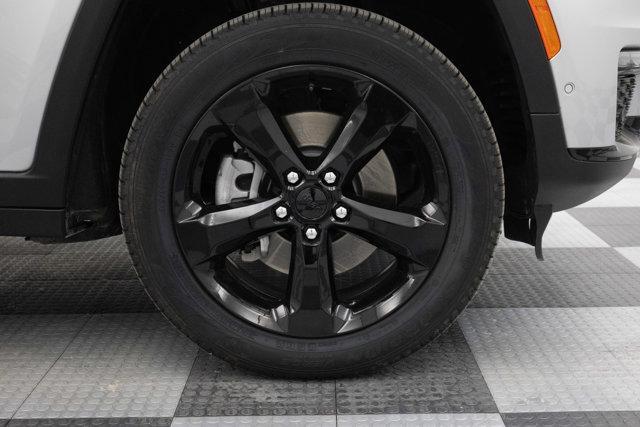 new 2025 Jeep Grand Cherokee L car, priced at $48,516