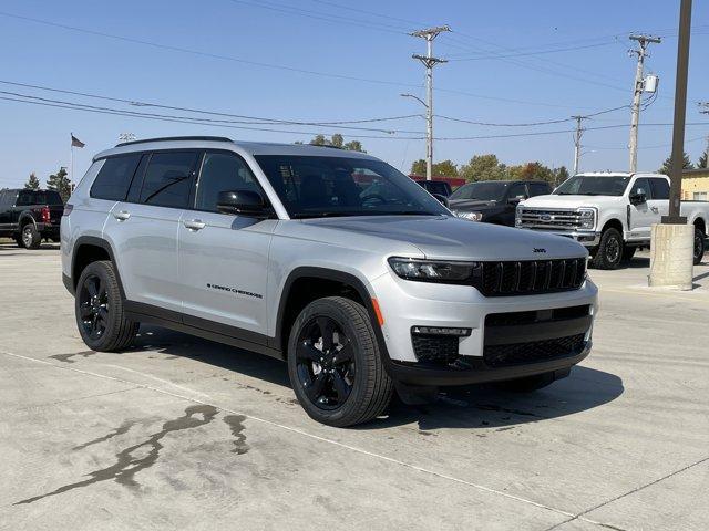 new 2025 Jeep Grand Cherokee L car, priced at $50,521